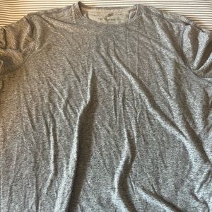 MENS GRAY BANAN REPUBLIC SHIRT- HARDLY WORN